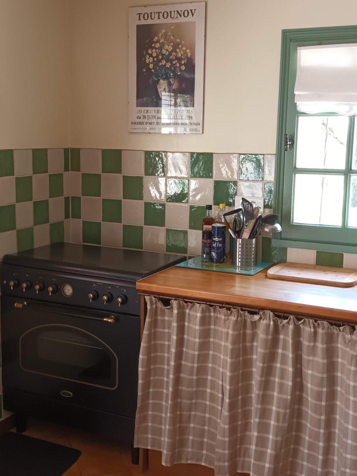 Le Logis Du Pressoir Self Catering Gites In Beautiful 18Th Century Estate In The Heart Of The Loire Valley With Heated Pool And Extensive Grounds. Les Bois-d'Anjou Стая снимка